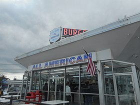O All-American Hamburger Drive-In na Merrick Road em Massapequa