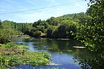 L'Ouysse après les résurgences près du moulin de Caoulet.