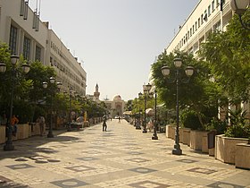 Fußgängerzone und Rathaus in Sfax