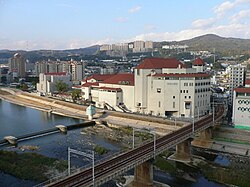 Muko Nehri ve Takarazuka