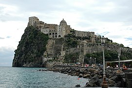 Ischia Ponte, Castello Aragonese, avant que Marge quitte le bateau.