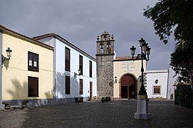 Real Santuario del Santísimo Cristo de La Laguna, en San Cristóbal de La Laguna (Tenerife). En este templo se da culto a la venerada imagen del Santísimo Cristo de La Laguna.