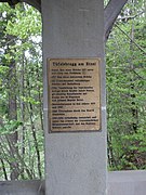 Tafel mit Historie am südöstlichen Ende der Teufelsbrücke