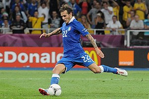 Alessandro Diamantis straff mot England (2012)