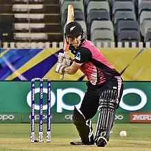 Devine batting for New Zealand during the 2020 ICC Women's T20 World Cup