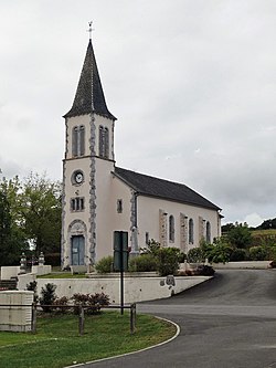 Skyline of Ozenx-Montestrucq