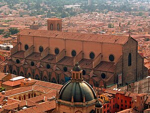 Basílica de San Petronio de Bolonia, la mayor iglesia gótica en ladrillo del mundo