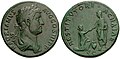 Hadrianus császár Achaea provinciai látogatásának emlékére vert bronz sestertius érméje. Súly: 25.46 gramm, átmérő: 32 mm. Előoldalán a császár melvértes, babérkoszorús portréja, a hátoldalon allegorikus jelenet, a kötirat: RESTITVTORI ACHAIAE (Achaea helyreállítva".