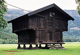 Arquitetura vernacular na Noruega: madeira e nível elevado