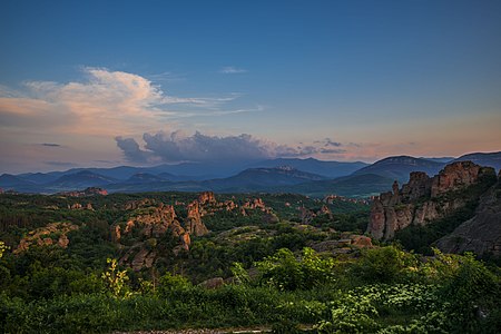 Вечерен изглед към Белоградчишките скали (автор: Interact-Bulgaria)