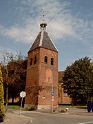 Toren bij de kerk