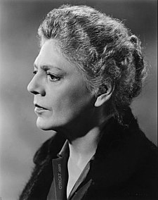 L'actriz estausunidense Ethel Barrymore, en una imachen de 1940.