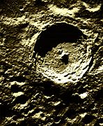 Cràter complex amb pic central (Tycho, Lluna)