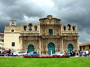 Catedral de Cajamarca, Perú, iglesia católica barroca de la 2.ª mitad del siglo XVII