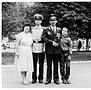 Леонид Харабов и неговата жена, со двете деца, Витали (облечена во кадетска униформа) и Димитри (1980-ти г.)