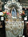聖母像と神輿＜みこし＞（ペルー、ワンカーヨ）