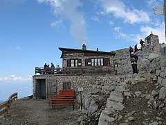 Il rifugio prima della ristrutturazione del 2016