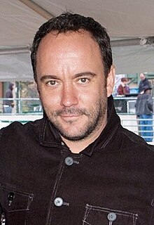 Dave Matthews 2010 (cropped).jpg