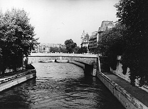 Le Petit-Pont en 1981.