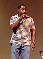 Malcolm-Jamal Warner interpreta Chuck Cooper