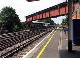 Station Raynes Park