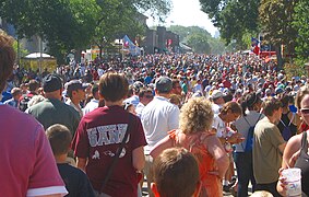 August 2010 crowd