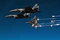 Formacja F-15E w locie ćwiczebnym nad Karoliną Północną