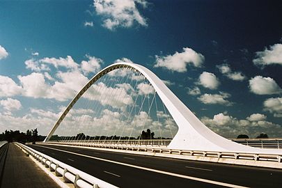 Le pont de l'Europe.