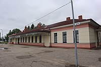 Valmieras dzelzceļa stacija no sliežu ceļu puses