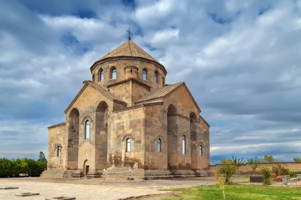 Hoteles cerca de Emir Pir Huseyin Kara Koyunlu Tomb