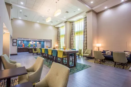 Hampton Inn & Suites Yonkers - Westchester