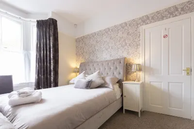 Bootham Apartment 32 - Free Parking - Five Minute Walk to York Minster