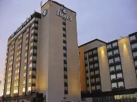 Best Western Premier Calgary Plaza Hotel  Conference Centre