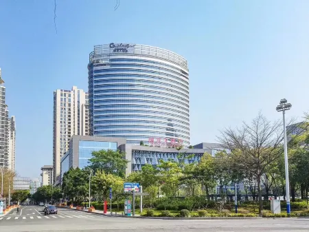 Guolong Hotel