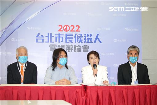 台北市長選舉電視辯論會，無黨籍候選人黃珊珊於會後召開記者會。（圖／記者楊澍攝影）