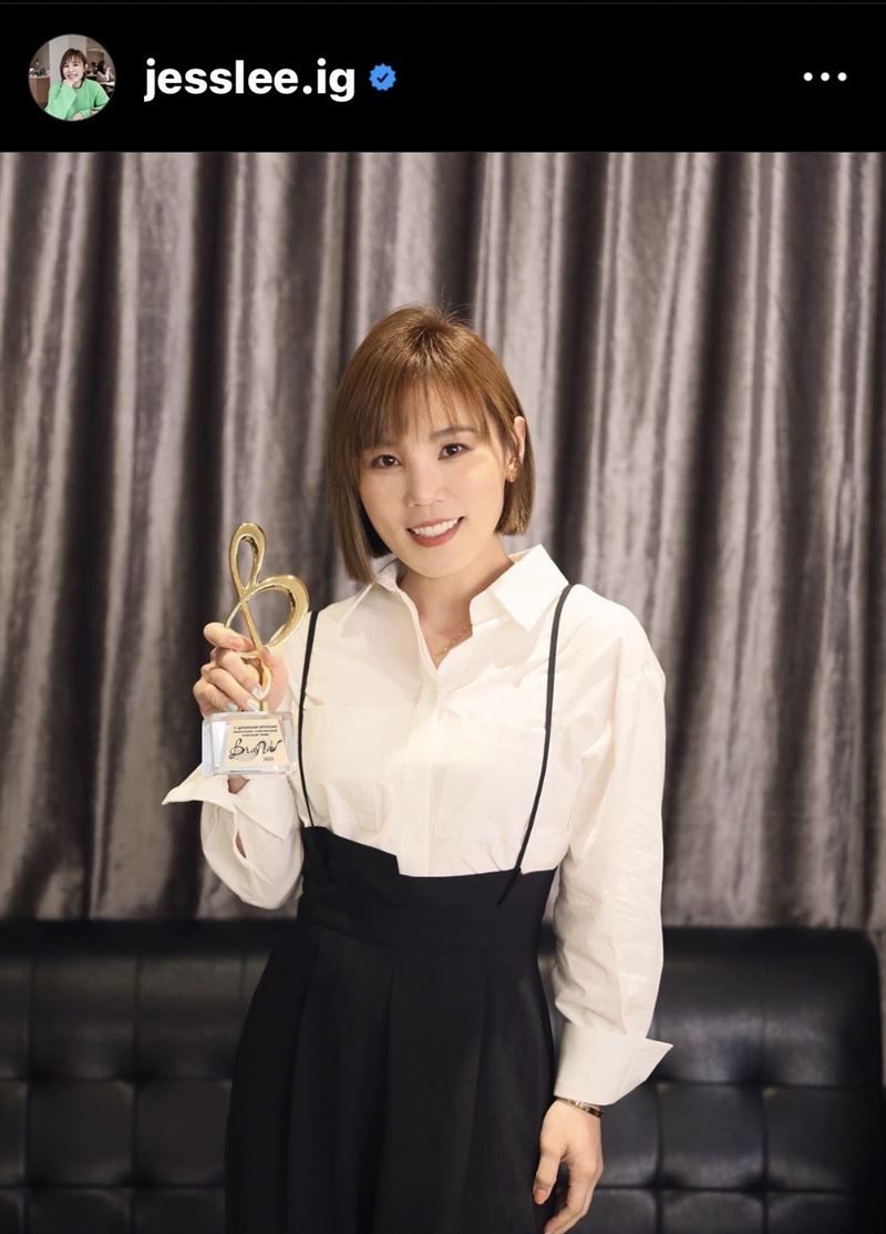 李佳薇奪下BraVo Awards國際專業音樂獎「最佳華語歌手」。（圖／李佳薇 IG）