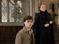 Daniel Radcliffe And ‘Harry Potter’ Cast Remember Costar Maggie Smith For “Fierce Intellect” And “True Definition of Greatness”