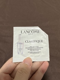 若仔 - LANCÔME 蘭蔻 超極光淨亮淡斑激萃 使用心得圖片