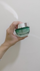 Abby wu - Biotherm 碧兒泉 全效舒緩保濕凝凍 使用心得圖片