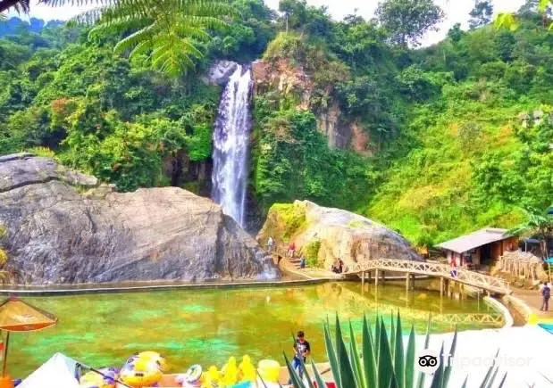 Curug Terdekat Jakarta-Curug Bidadari