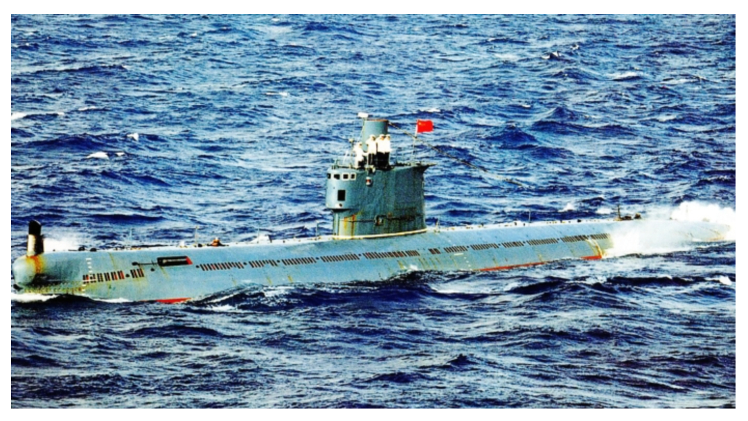 中國潛艦到台海！094核潛艦非首次 軍方曾海空圍獵R級潛艦35小時