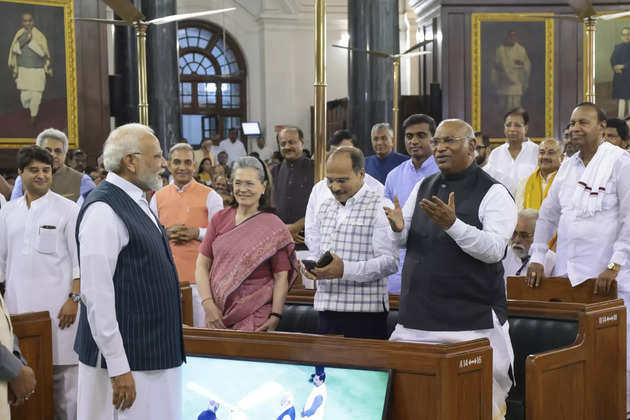 Parliament Special Session News: From Women's Reservation Bill to PM Modi's first speech in the new Parliament building; here are the top highlights of the day