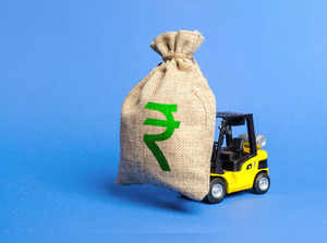 rupee trade istock