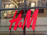 H&M to offer more discounts as it battles to revive sales