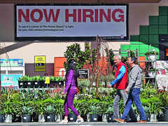 US Employment Seen Moderating Along With Wage Growth