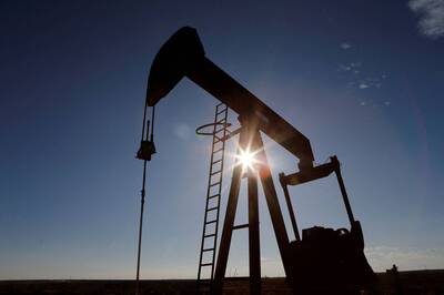 伊朗扣押油輪增添中東緊張局勢 國際油價上漲