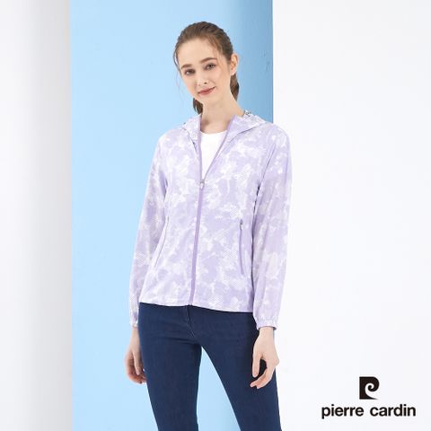 【pierre cardin 皮爾卡登】 女裝抗UV印花連帽休閒外套-淺紫色 (6217661-22)