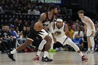 NBA喬治9.2秒三分準絕殺 快艇勝勇士如願復仇[影]