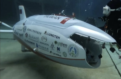 成大團隊參加歐洲人力潛艇競賽  完成全賽道通關