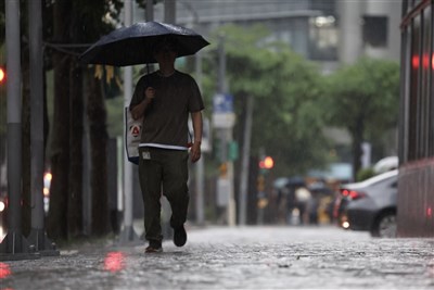 彰化縣防豪雨 桃園以北及各地山區有局部大雨